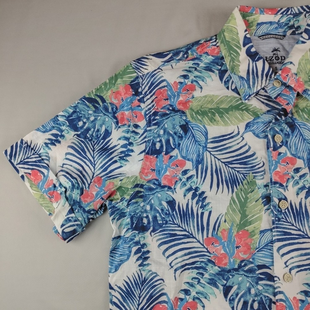IZOD Saltwater Short Sleeve Button Down Shirt Mens S Blue Tropical Floral NWT - Picture 7 of 16